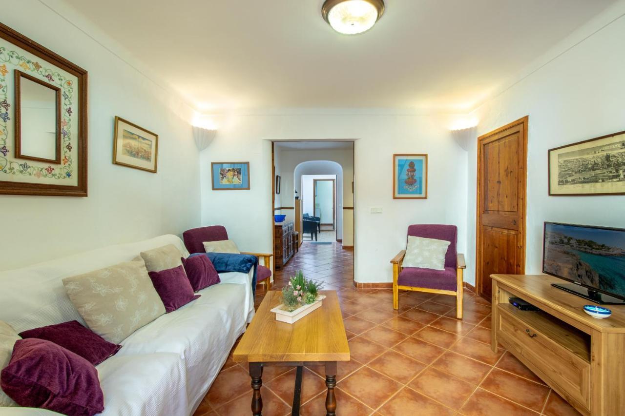 Townhouse Juana By Homevillas360 Semesterbostad Pollença